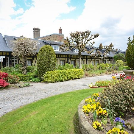 Hotel De La Croix D'Or 아브랑슈 외부 사진