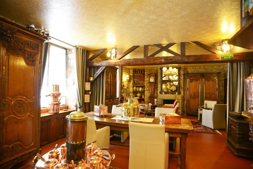 Hotel De La Croix D'Or 아브랑슈 외부 사진