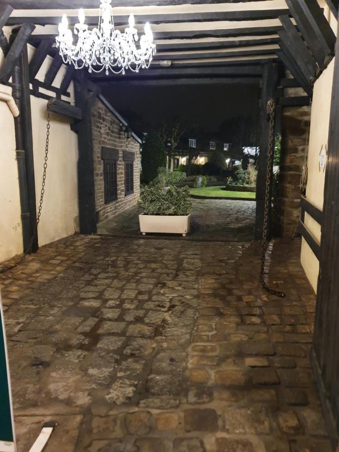 Hotel De La Croix D'Or 아브랑슈 외부 사진